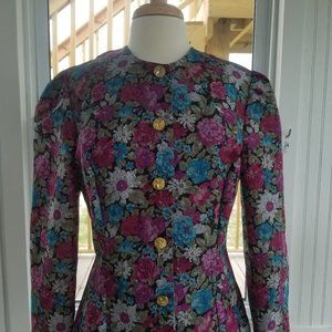 Vintage Flowered fitted Blazer w/Gold Buttons 12